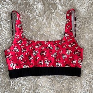 VS pink sports bra